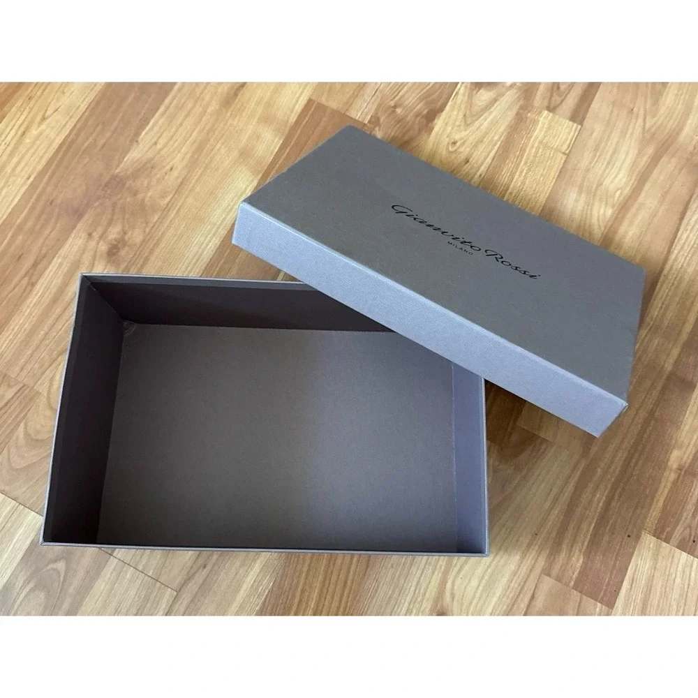 Gianvito Rossi empty shoe box